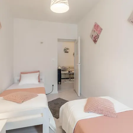 Apartamento With Wifi - 17515