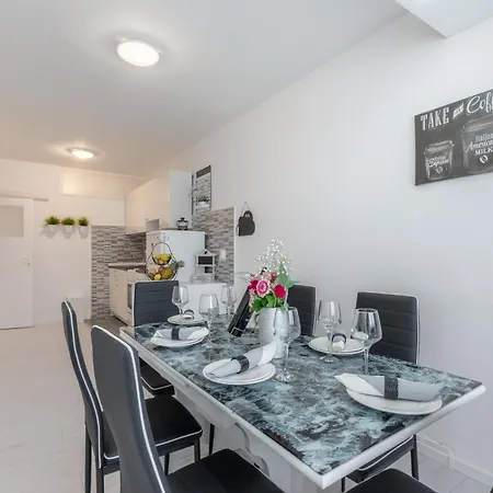 With Wifi - 17515 Apartamento